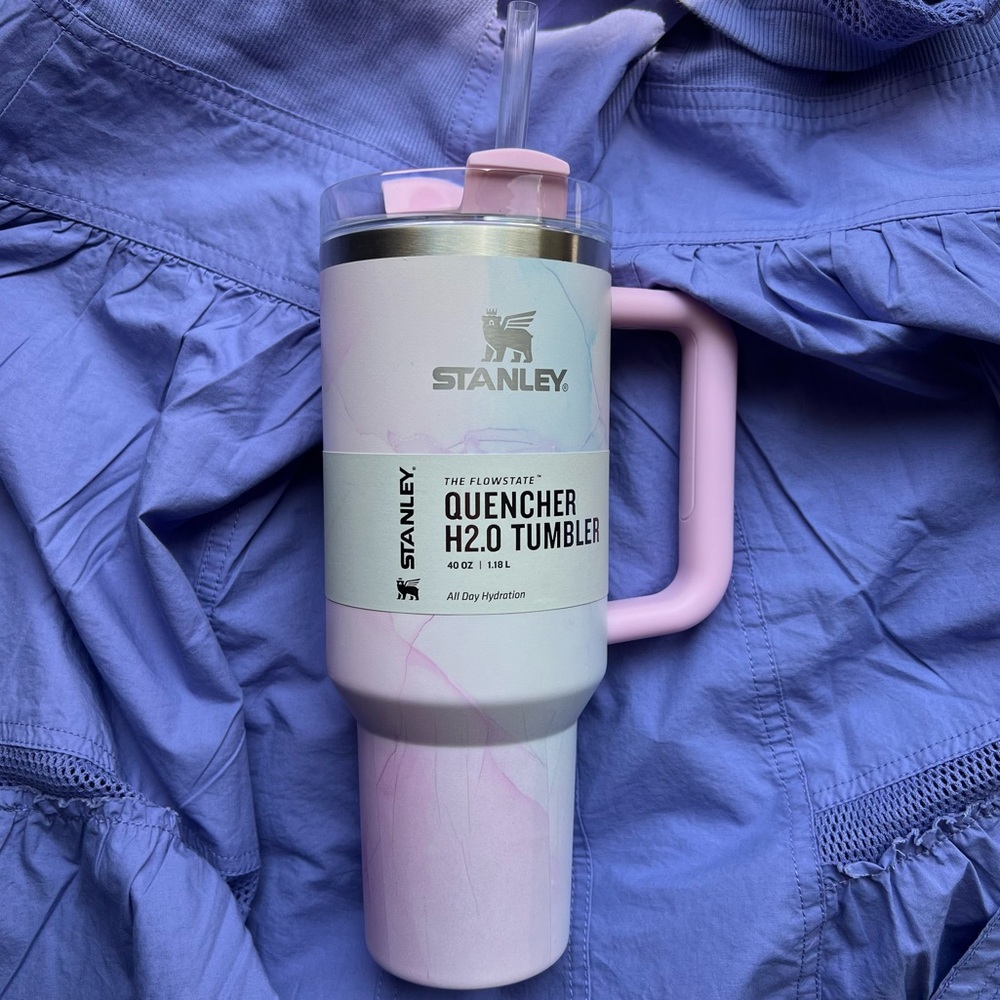 Stanley Quencher 40oz Watercolor Tulle Tumbler NWT